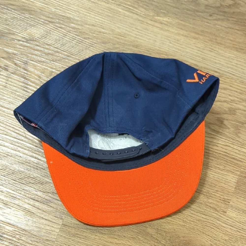 Genuine Merchandise Detroit Tigers Hat - Navy and Orange